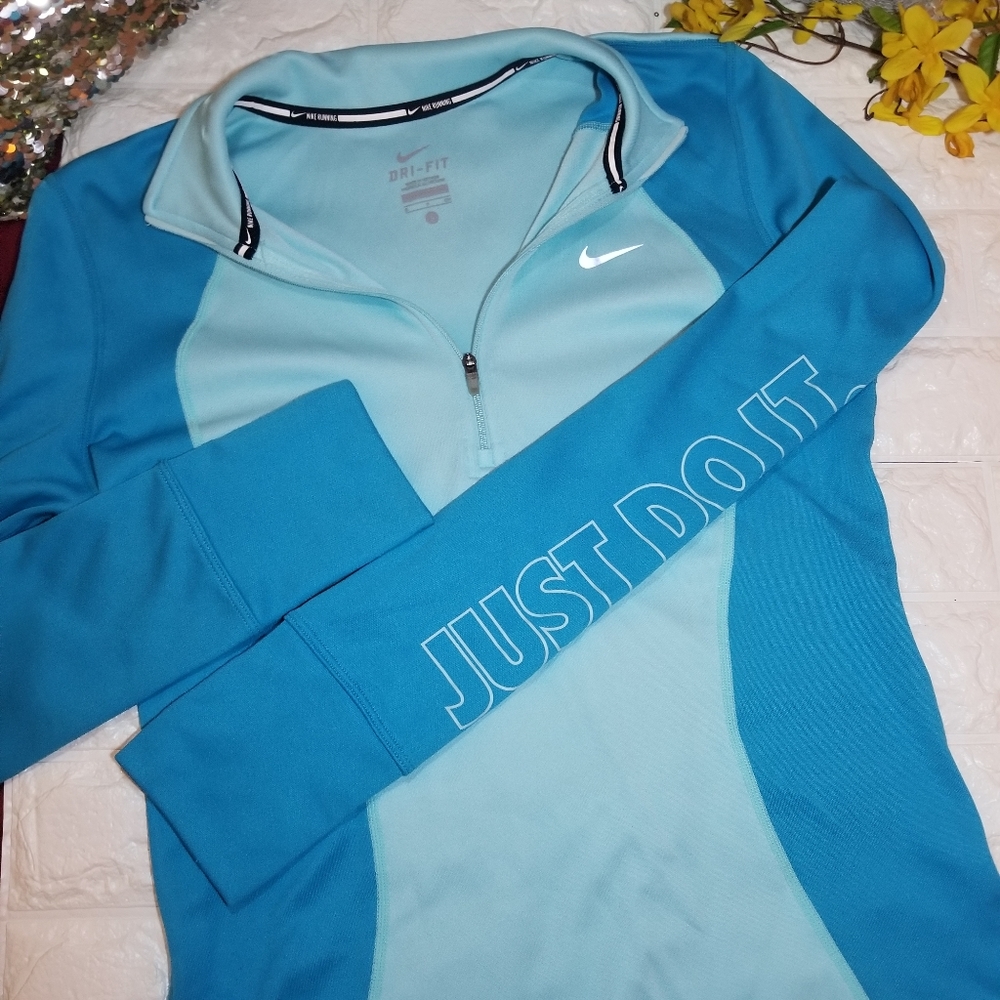 Nike shirt